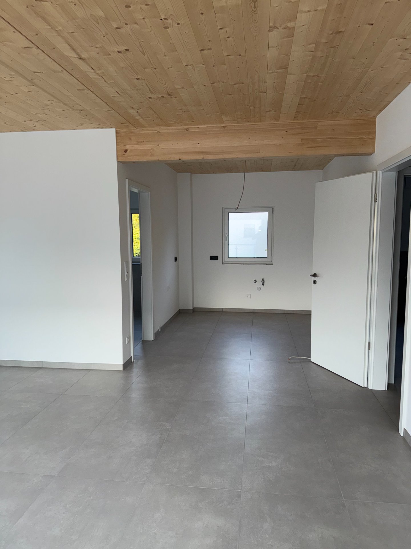 Baufortschritt Gebäude 3 – Innenausbau und Installationen